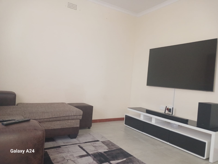 2 Bedroom Property for Sale in Graceland Eastern Cape